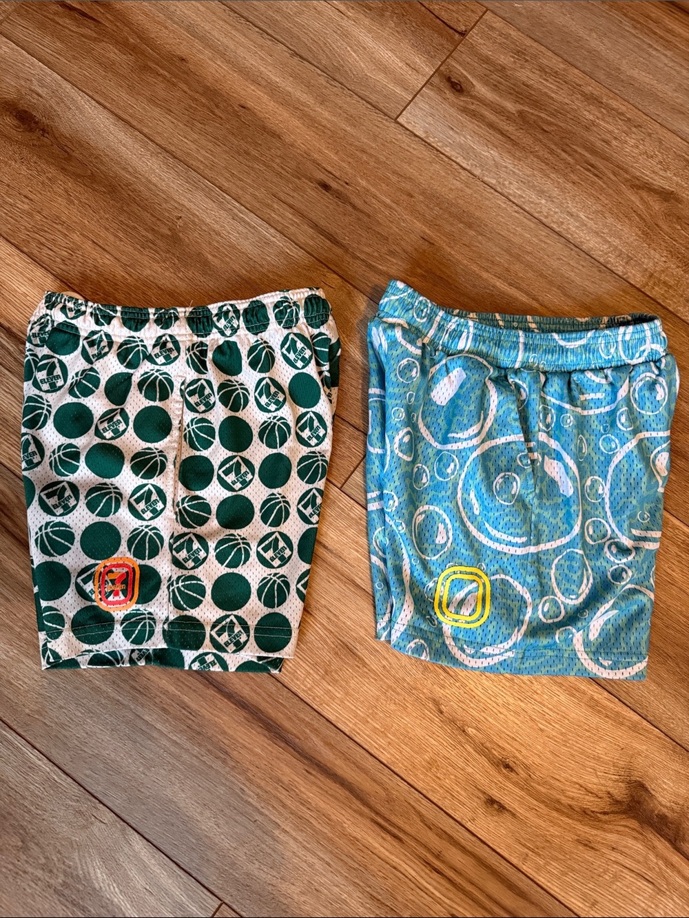 Kids' pair Overtime Mesh Shorts - Green & Blue